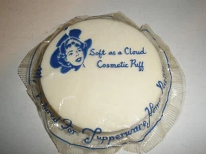 NUEVO NOS Vintage Suave como una Nube Cosmético Puff Tupperware (R3) - Imagen 1 de 3