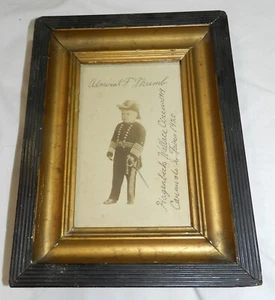 Vintage Framed Postcard of Little Person, Admiral F. Thumbwith Autograph ? - Picture 1 of 5