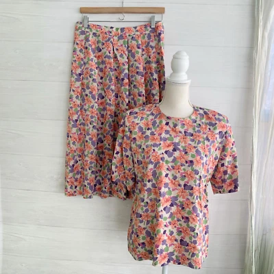 Country Sophisticates Pendleton Petites Pink floral top & pleated midi skirt 14 Foto 1 de 4