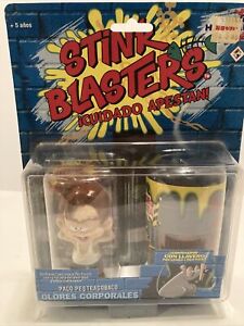 STINK BLASTERS "B.O. Brian" FIGURE Series 1 Sealed Package in Spanish