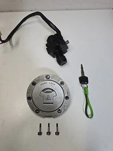 Juego de bloqueo barril + tapa combustible Honda CB400SF Super Four NC31 1992-1998 - Imagen 1 de 9