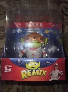 Disney Pixar Remix DUKE CABOOM Toy Story ALIEN 3" NEW RARE #17 Mattel - Picture 1 of 5