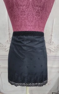 Victorian Trading Co Black Lace Roses Floral Half Apron 41C - Picture 1 of 2