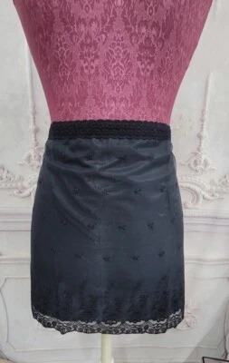 Victorian Trading Co Black Lace Roses Floral Half Apron 41C - Image 1 of 2