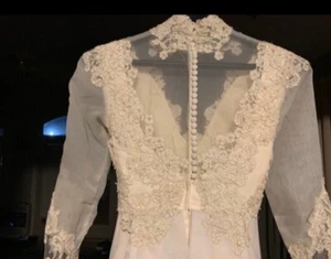 Vintage Wedding Dress Ivory Handmade - Picture 1 of 22