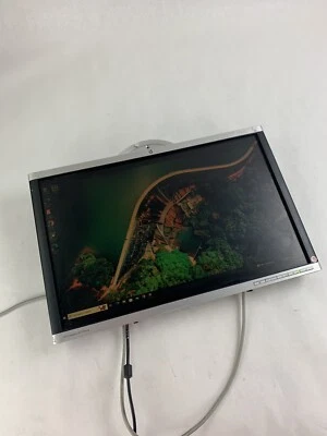 Grade A HP LA2205wg 22" Flat Panel Widescreen LCD Monitor 1680x1050 No Stand - Image 1 of 4
