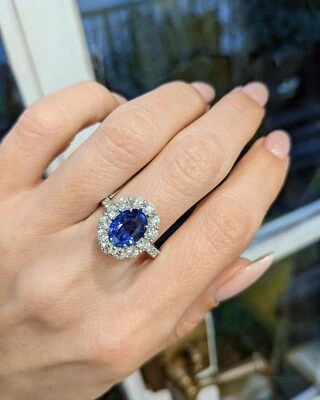 4.60 Ct Natural Blue Sapphire Oval Cut & Diamond Engagement Ring 14K White Gold - Image 1 of 4