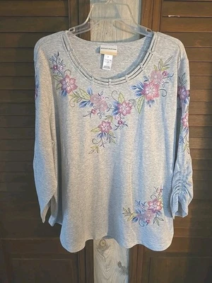 ALFRED DUNNER Womens Long Sleeve Gray Top Shirt with Embroidered Flowers Size 2x - Image 1 of 4