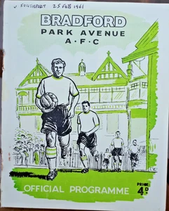 Bradford Park Avenue v Southport 1960/61 Season - 4th Division Fixture - Picture 1 of 3