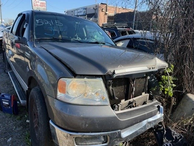 Alternador 8-280 para camioneta Ford F150 04-08 234401 Foto 1 de 4