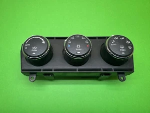 P55111846AE Dodge Nitro Mando Climatizador - Picture 1 of 5
