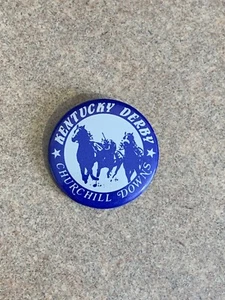 VINTAGE KENTUCKY DERBY RACEWAY HORSE RACE RACING SOUVENIR PIN BUTTON 1.5” - Picture 1 of 2