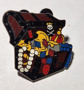 PIRATEN DER KARIBIK -- SCHATZTRUHE -- VERSTECKTE MICKEY PIN - Bild 1 von 3