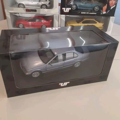 Ut Models 1992 Diecast 1:18 Bmw 3 Series Blue Model E36 Sedan Saloon - Image 1 of 4