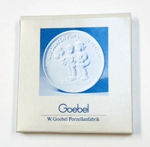 Hummel Charter Member Bisque Disc Plaque 1985 - Picture 1 of 7