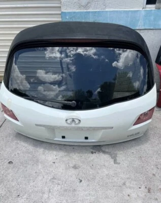 2002 - 2006 英菲尼迪 Fx35 尾门原始设备制造商  — 第 1/4 张图片