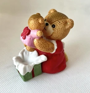 Lucy & Me Navidad Niña Oso Apertura Bebé Oso Regalo Lucy Rigg ENESCO 1985 - Imagen 1 de 8