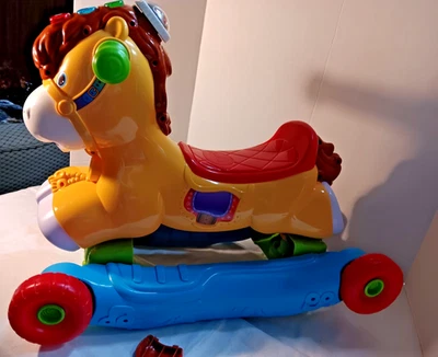 Caballo de juguete VTech - Andador interactivo para bebés Foto 1 de 4