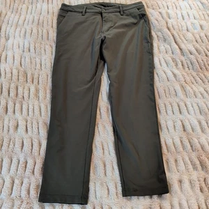 Bylt Hose Herren XL grün Everyday Pant 2.0 Performance Athleisure Freizeit Tapered - Bild 1 von 5