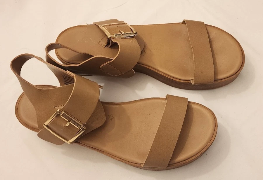 Lindas sandálias Brash - Tamanho 9 - Bronzeado - Wedge - Imagem 1 de 3