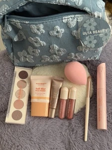 2025 Limited Edition Ulta Beauty Collection 9-Piece Makeup Set - NEW Blue Bag - Picture 1 of 9