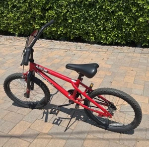 Bicycle - Picture 1 of 5