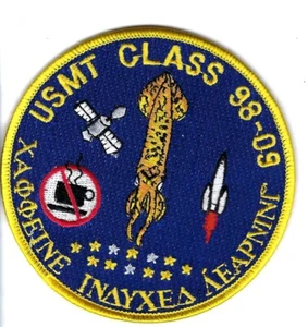 PATCH USAF CLASS 98-09 UNDERGRADUATE SPACE & MISSILE TRAINING VANDENBERG AFB JT5 - Picture 1 of 1