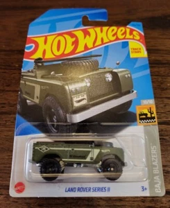 Hot Wheels Land Rover Series II Green #242 242/250 - Baja Blazers 10/10 - Picture 1 of 12