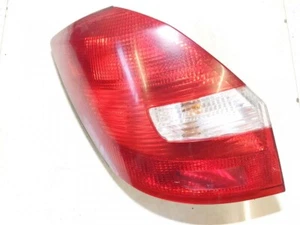 Skoda Fabia 2010 Tail Light lamp Outside, Rear Left 5j6945095, Gen #1118133-18 - Bild 1 von 9