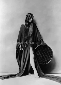 Ziegfeld Follies - Flapper Girl - 8 x 10 PUBLICITY PHOTO Vintage 1920s glamour - Picture 1 of 1
