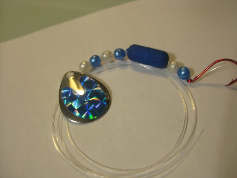 2 Hook Floating Float Spinner Blades Rigs Crawler Harness (Blue Holographic) - Image 1 of 1