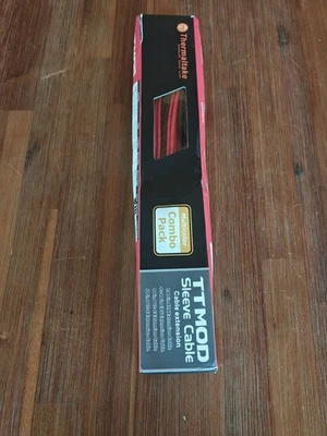 Juego de extensión de cable de manga Thermaltake AC-035-CN1NAN-A1 TTMOD 300 mm - rojo/negro Foto 1 de 4
