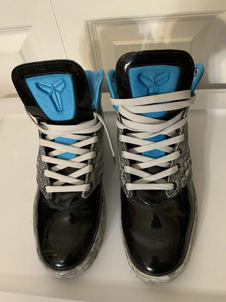 NIKE Mens Sz 10.5 KOBE 9 NSW LIFESTYLE TXT 'BLACK PLATINUM 649699-001 - Image 1 of 4