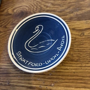 Stratford -Upon - Avon, Ceramic Pin Dish With Swan, Henley in Arden 4" - Picture 1 of 4