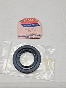 NOS YAMAHA 93103-35015-00 CRANKSHAFT OIL SEAL 35-62-8 YM1 TD1 YDS3 TD2 DS6 - Picture 1 of 1