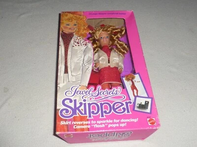 NUEVO BARBIE JEWEL SECRETS SKIPPER MATTEL 1986 NUEVO EN CAJA Nº CÁMARA 3133 VINTAGE NUEVA EN CAJA Foto 1 de 4