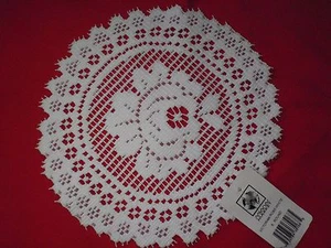 GREAT BAY LACE DOILIES VICTORIAN ROSE 8" ROUND WHITE SET OF 2 NWT - Picture 1 of 2
