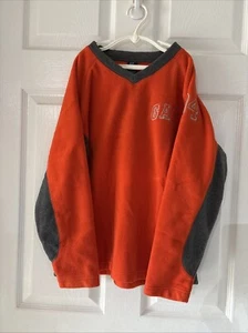 GAP Boys Sweater  - Picture 1 of 6