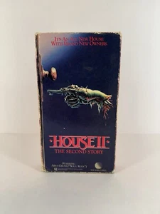 House 2: The Second Story ( VHS, 1987 ) Horror. New World Video. Arye Gross - Picture 1 of 6