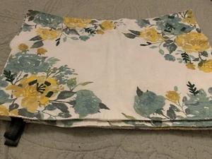 Cynthia Rowley Set Of 4 “Envogue” Embroidered Placemats-Cloth With Floral Design - Picture 1 of 8