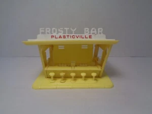 PLASTICVILLE VINTAGE FROSTY BAR STAND. YELLOW WITH WHITE SIGN. - Picture 1 of 7