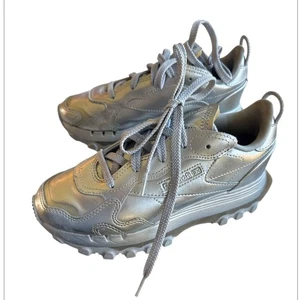 Reebok Cardi B x Classic Leather sneakers in silver metallic pewter Size 5 - Picture 1 of 7