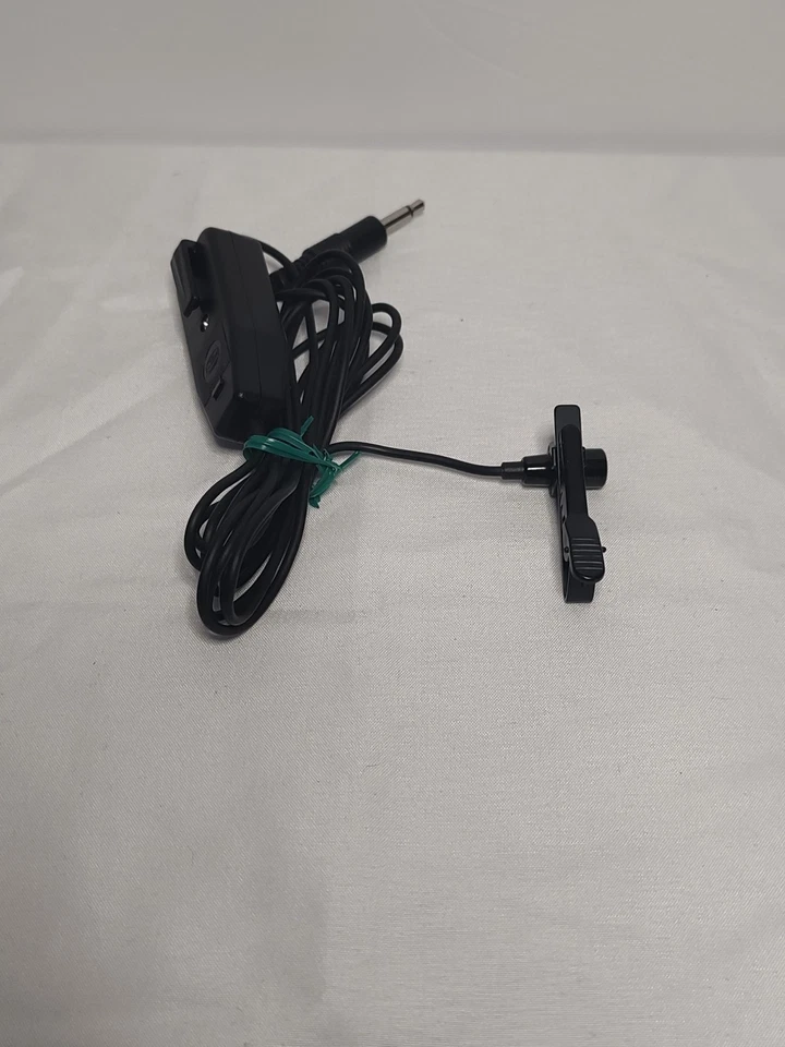 RadioShack Optimus 33-3013 Ominidirectional Tie-Clip Mircophone  - Image 1 of 2