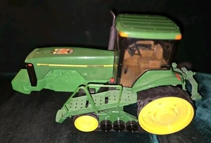 Ertl John Deere 8400T Tractor Waterloo Works 80th Anniversary Edition 1998 1:16 - Picture 1 of 8