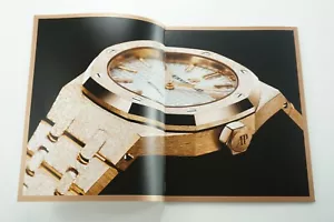 AUDEMARS PIGUET ROYAL OAK GOLD FROSTED WATCHES CATALOG 2017 VIP BOOK RARE - Picture 1 of 8