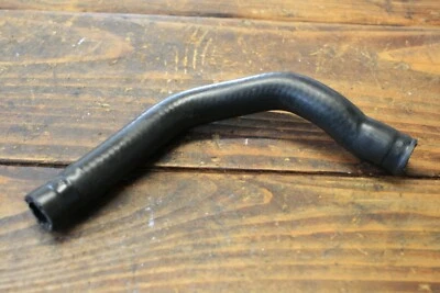 Manguera de agua de refrigeración Porsche Boxster 986 996.106.237.00 Foto 1 de 4