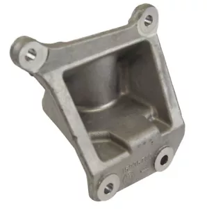2006-2009 Cadillac STS V 4.4L Right RH Engine Mount Bracket New OEM 15936700 - Picture 1 of 7
