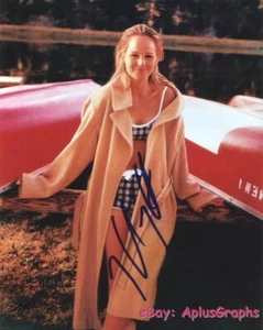 HELEN HUNT.. Alluring Actress in Swimsuit - SIGNED - Picture 1 of 1
