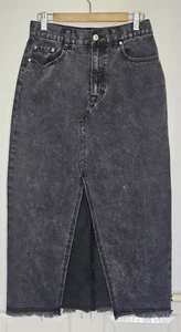 Ena Pelly Denim Midi Skirt Womens Size 8 Black Stone Wash Front Split Frayed Hem - Picture 1 of 9
