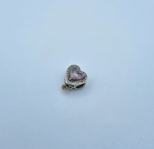 Pandora Charm 782653C01 Bicolor Offen gearbeitetes Mum & Herz Charm 925/- Silber - Picture 1 of 3